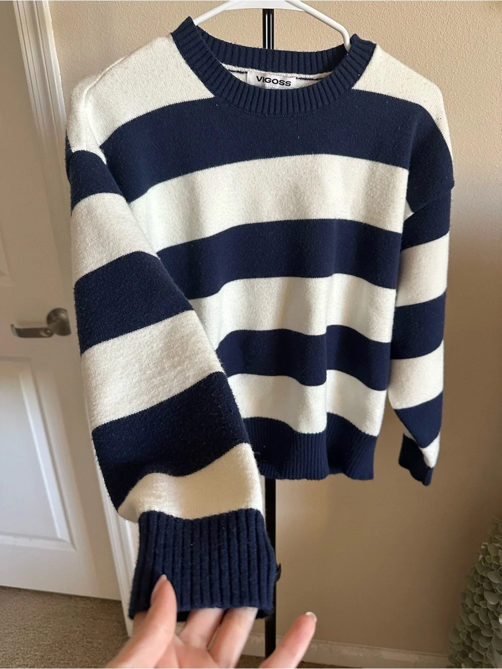 Vigoss Navy & White Striped Knit Pullover